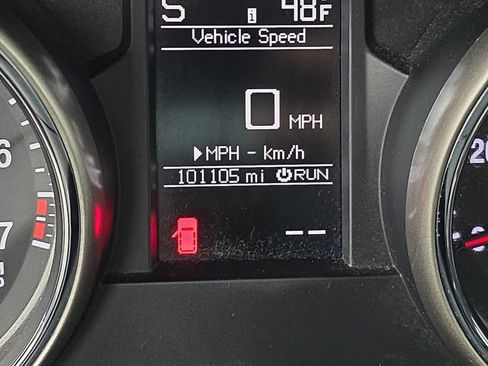 Used 2012 Jeep Grand Cherokee Laredo w/ Laredo E Group image 18