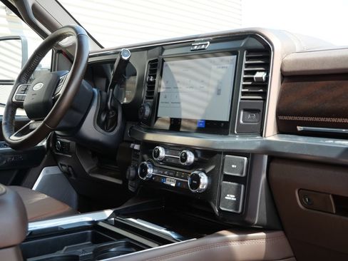 Used 2026 Ford F250 King Ranch w/ Chrome Package AWD/4WD image 23