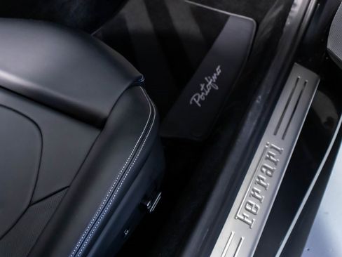 Certified 2019 Ferrari Portofino image 50