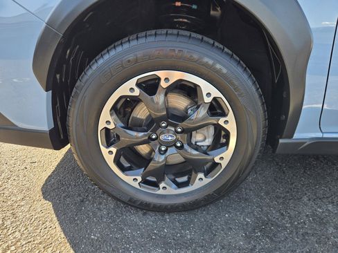 Used 2023 Subaru Crosstrek 2.0i AWD/4WD image 29