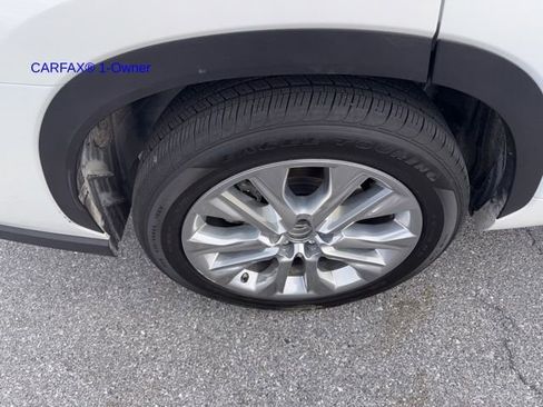 Used 2022 Toyota Highlander Limited image 10