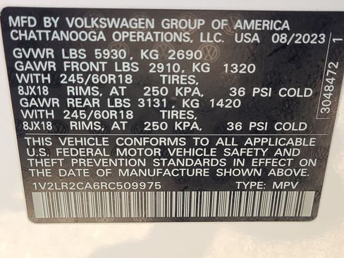 Used 2024 Volkswagen Atlas SE AWD/4WD image 34