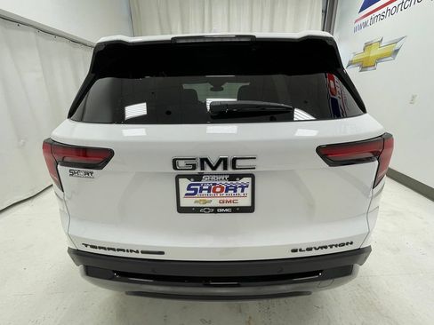 New 2026 GMC Terrain Elevation w/ Elevation Premium Package AWD/4WD image 6