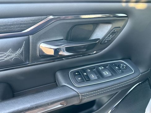 Used 2024 RAM 1500 Limited image 13