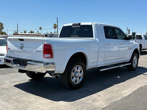 Used 2016 RAM 2500 Laramie w/ Convenience Group AWD/4WD image 7