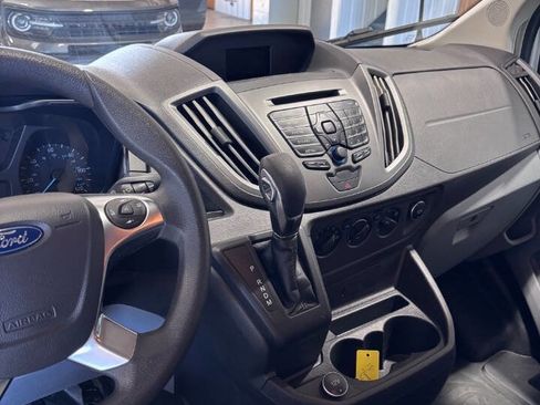 Used 2018 Ford Transit 350 XL RWD image 4