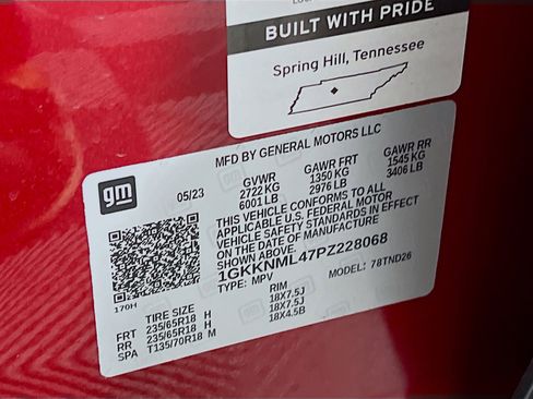 Used 2023 GMC Acadia SLT image 38