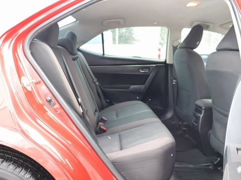 Used 2019 Toyota Corolla LE w/ LE Premium Package w/Moonroof image 28