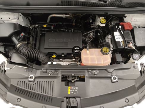 Used 2020 Buick Encore Preferred image 30