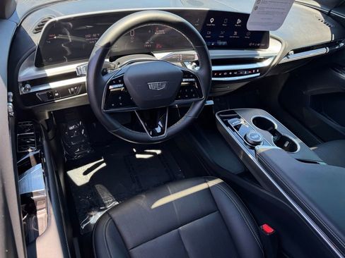 Certified 2024 Cadillac Lyriq Sport RWD image 24