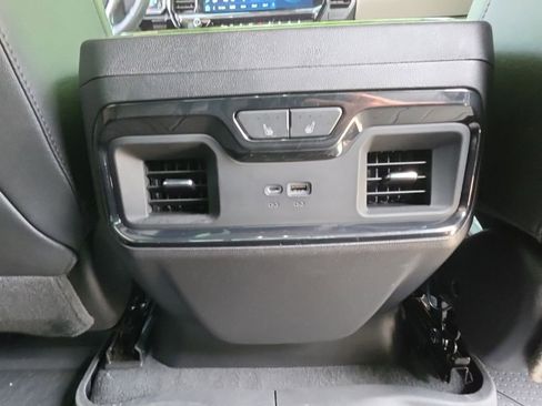 Certified 2023 Chevrolet Silverado 1500 ZR2 w/ Technology Package AWD/4WD image 34
