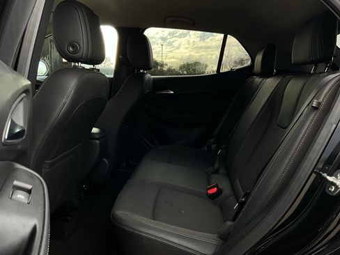 Used 2025 Buick Encore GX Preferred image 11