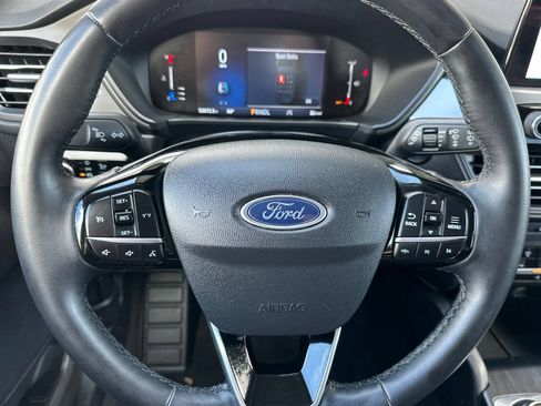Used 2024 Ford Escape Active AWD/4WD image 25