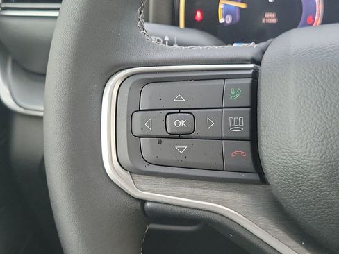 New 2025 Jeep Wagoneer 2WD w/ Convenience Group I image 35