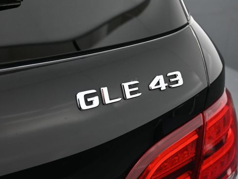 Used 2018 Mercedes-Benz GLE 43 AMG 4MATIC image 14