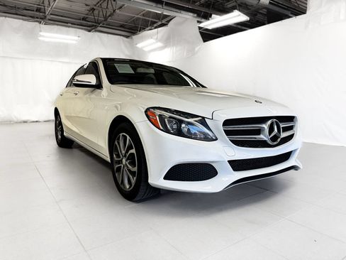 Used 2016 Mercedes-Benz C 300 4MATIC Sedan image 8