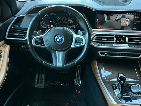 Used 2022 BMW X5 sDrive40i w/ M Sport Package RWD image 31