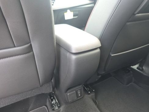 New 2026 Chevrolet TrailBlazer RS w/ Convenience Package AWD/4WD image 29