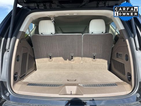 Used 2023 GMC Yukon Denali image 12