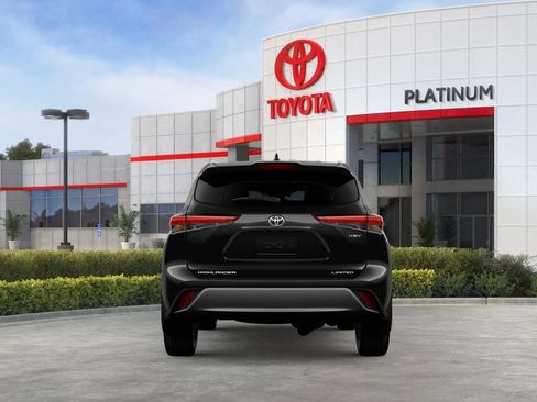 New 2026 Toyota Highlander Limited image 8