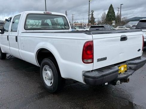 Used 2006 Ford F250 2WD Crew Cab Super Duty image 6