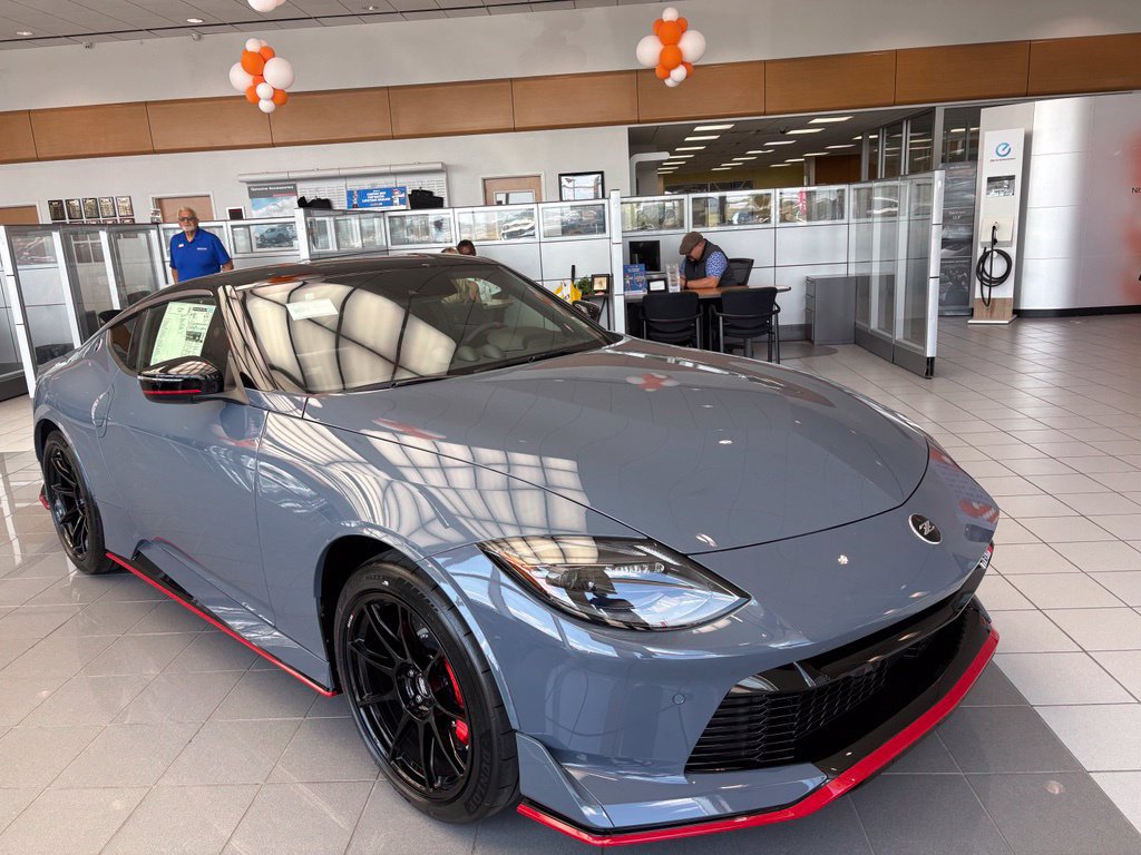 New 2027 Nissan Z NISMO RWD image 2