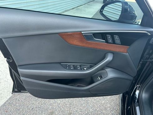 Used 2023 Audi A4 2.0T Premium image 16