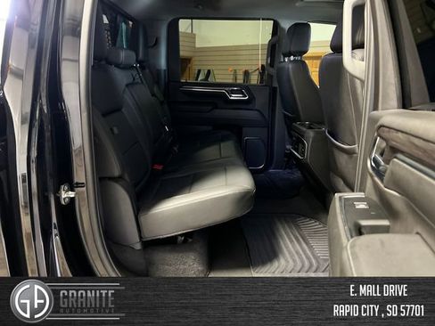 Used 2024 Chevrolet Silverado 3500 LTZ w/ LTZ Convenience Package AWD/4WD image 36