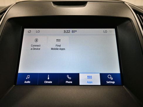 Used 2020 Ford Edge SEL w/ Cold Weather Package AWD/4WD image 16