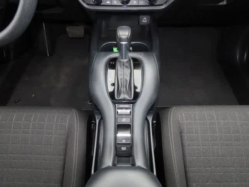 Used 2023 Honda HR-V LX image 21