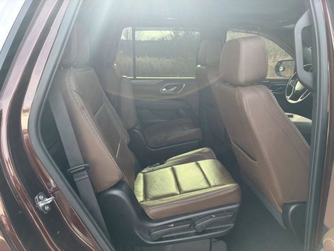 Used 2022 Chevrolet Tahoe High Country image 23