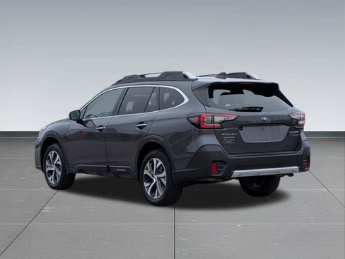Used 2021 Subaru Outback Touring XT image 4