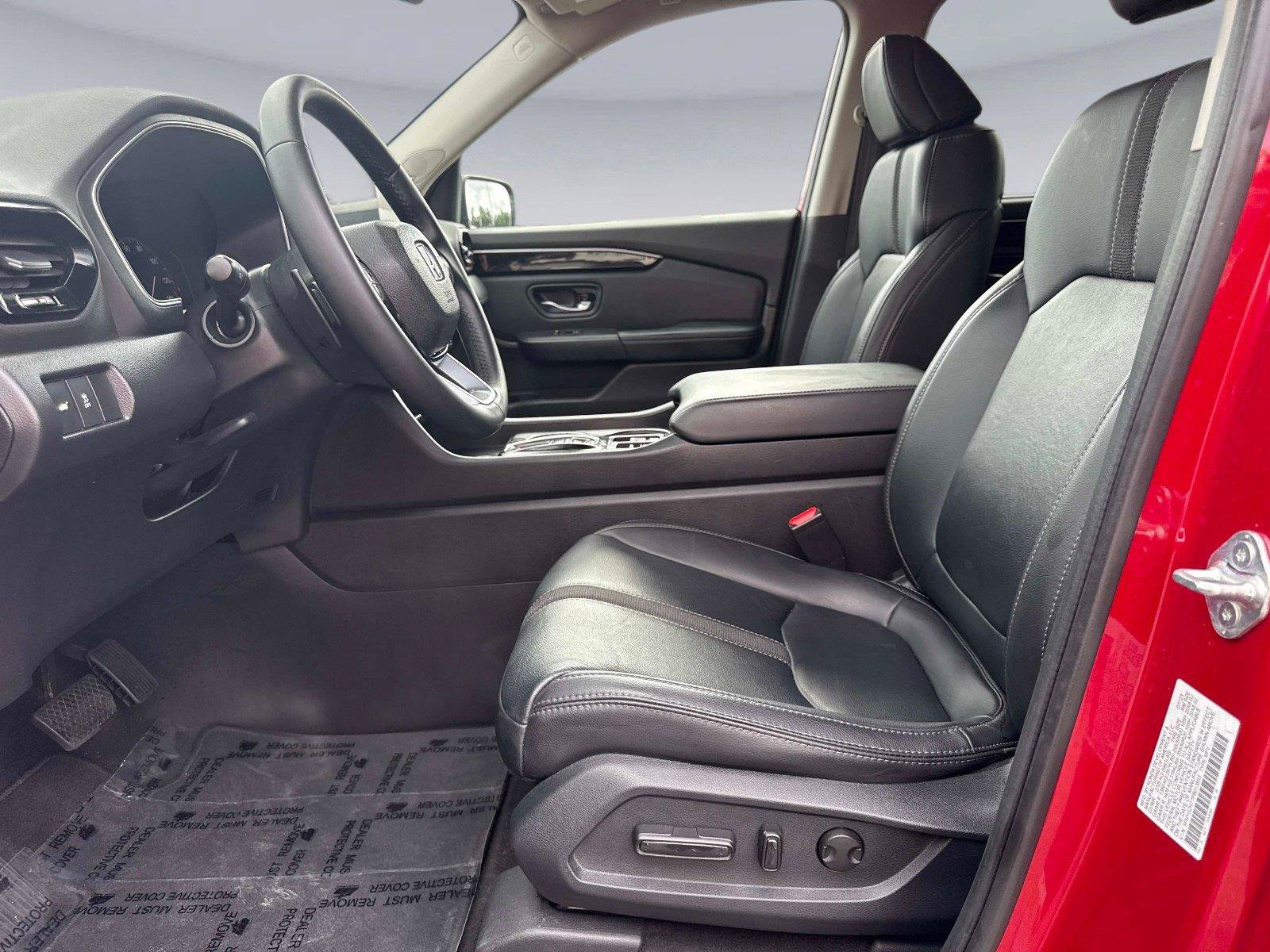 Certified 2023 Honda Pilot Touring image 23