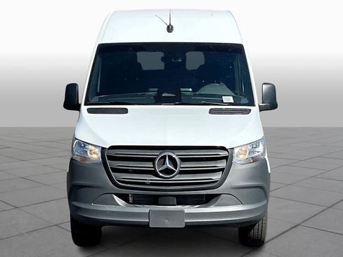 New 2026 Mercedes-Benz Sprinter 2500 image 3