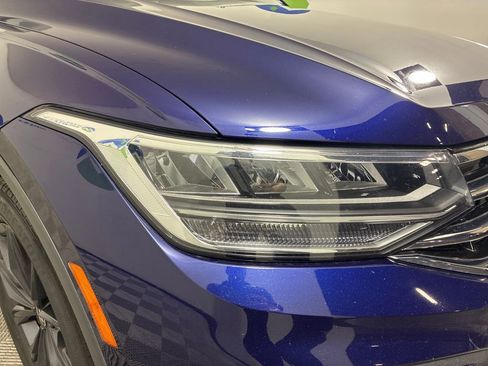 Used 2022 Volkswagen Tiguan SE image 4