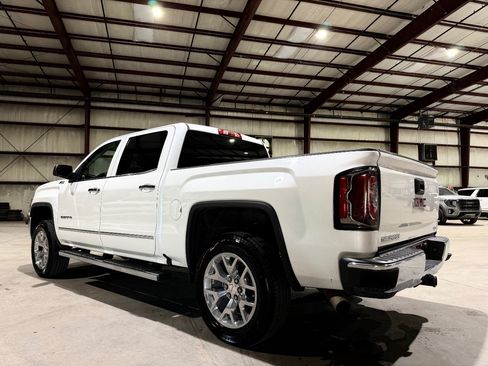 Used 2018 GMC Sierra 1500 SLT w/ SLT Premium Package AWD/4WD image 7