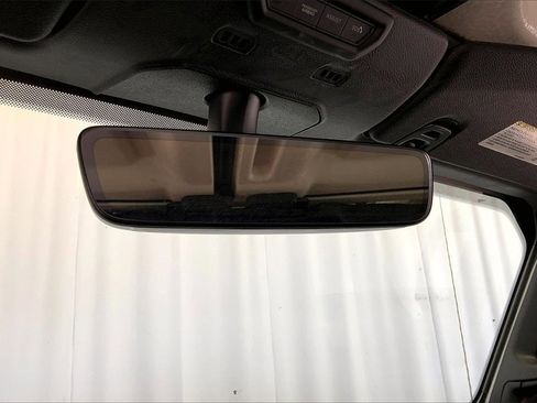 Used 2022 Jeep Wrangler Unlimited Sahara image 17