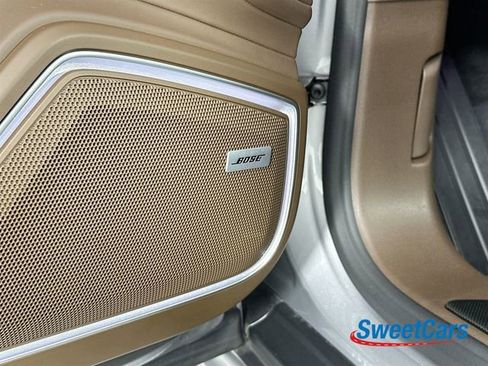 Used 2022 Porsche Panamera GTS image 40