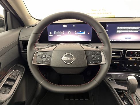 New 2026 Nissan Sentra SR w/ Floor Mat Package image 17