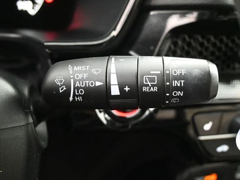 Used 2025 Honda CR-V Sport Touring image 18