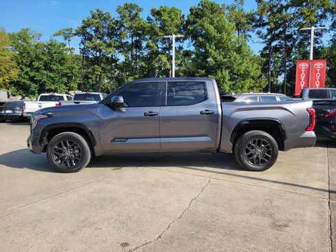 Used 2023 Toyota Tundra Platinum RWD image 2