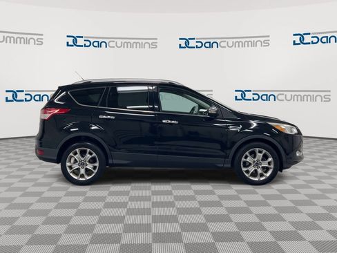 Used 2016 Ford Escape Titanium FWD image 9