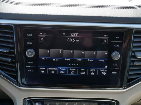 Certified 2022 Volkswagen Atlas SE w/ Panoramic Sunroof Package image 29