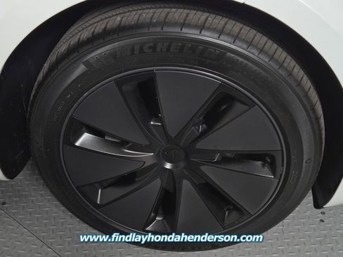 Used 2025 Tesla Model 3 Long Range RWD image 12