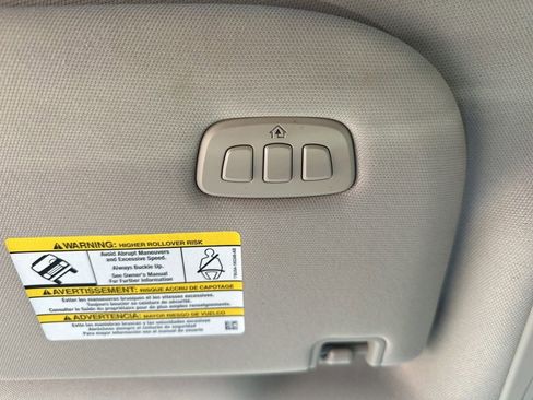 Used 2021 Ford Expedition Max XLT image 24