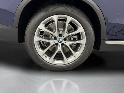 New 2026 BMW X5 xDrive50e image 36