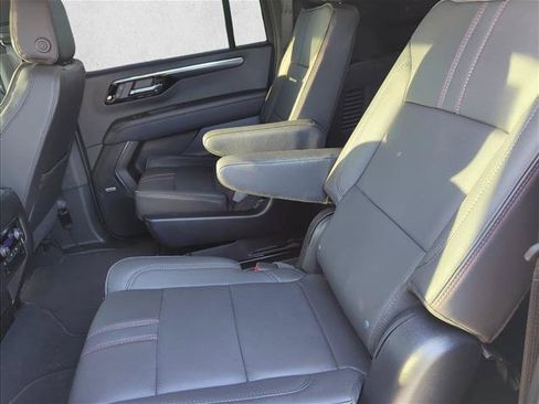 Used 2026 Chevrolet Suburban RST w/ Comfort Package RWD image 19