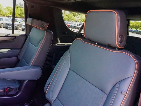 New 2026 GMC Yukon XL AT4 image 11