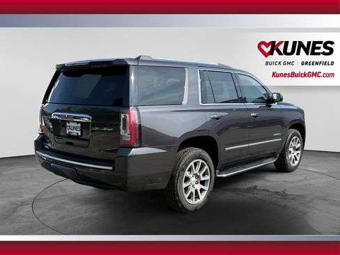 Used 2018 GMC Yukon Denali AWD/4WD image 10