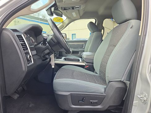 Used 2017 RAM 1500 Big Horn image 13